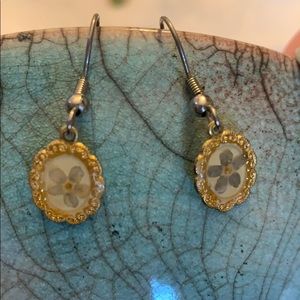 3/$30 🌺Forget-me-not real flower earrings🌸